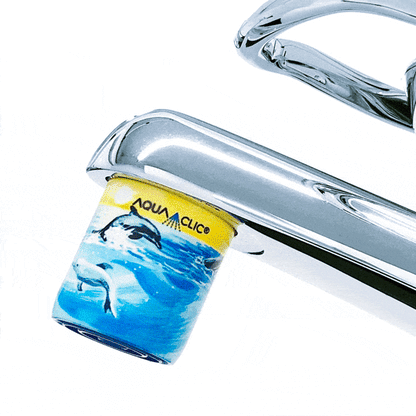 AquaClic-Strahlformer am  Wal + Delfine-Design-Wasserhahn: senkt den Wasserverbrauch und spart Kosten und Energie